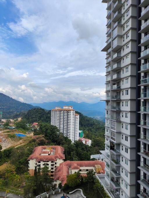 Apartment Windmill Genting Lovely 2r2b With Parking & Wifi Genting Highlands